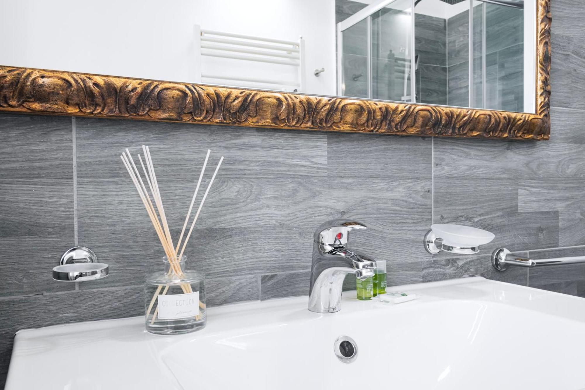 Easylife - Studio Moderno E Luminoso In Repubblica ミラノ エクステリア 写真